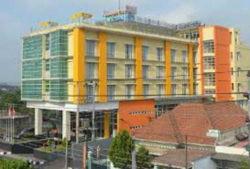 יוגיאקרטה Edu Hostel מראה חיצוני תמונה