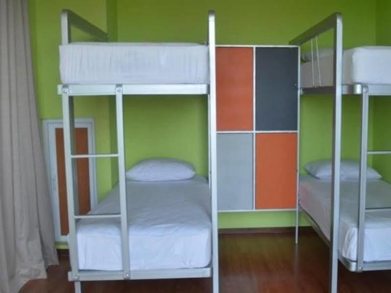 יוגיאקרטה Edu Hostel מראה חיצוני תמונה